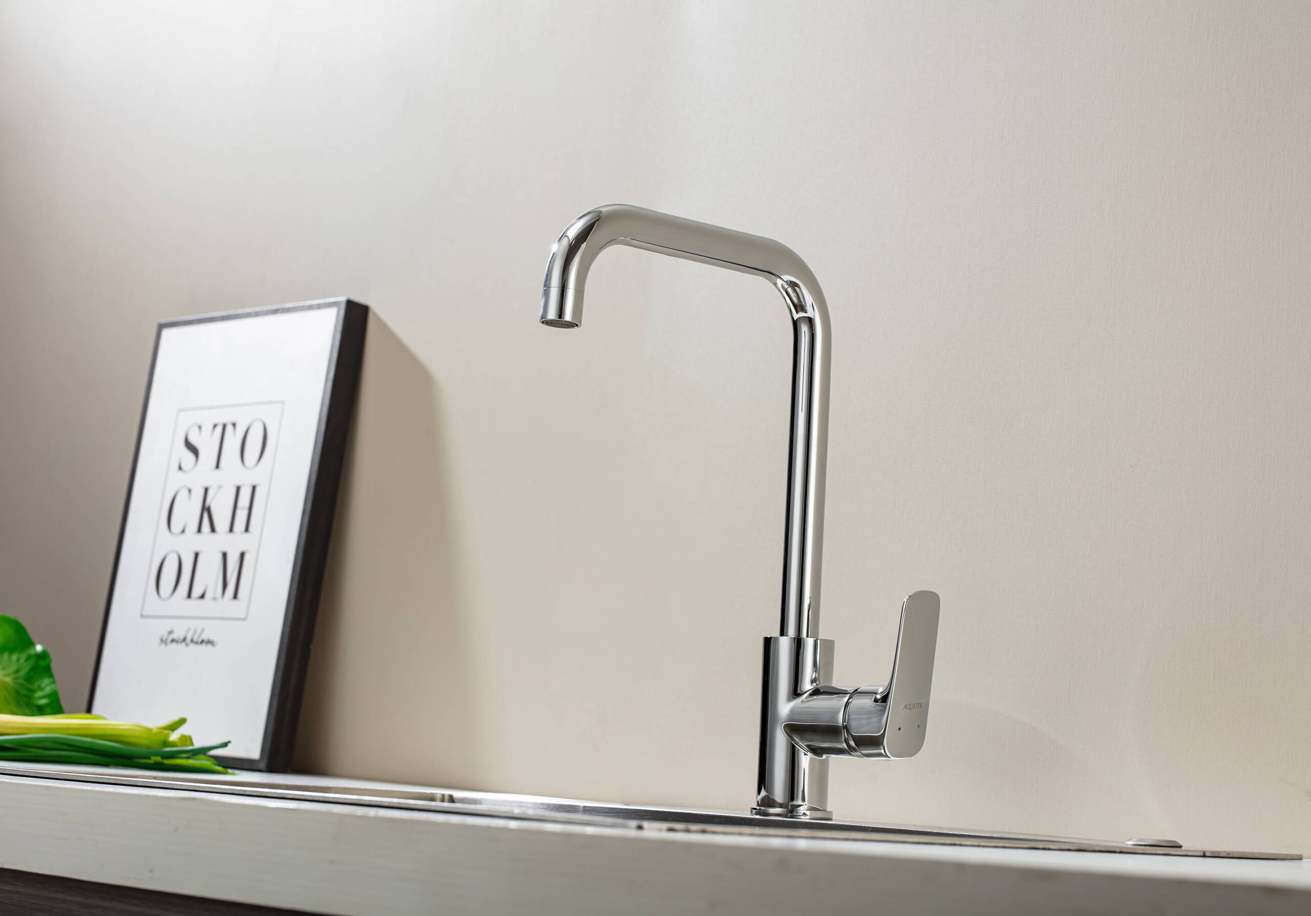 Смеситель для кухни AQUATEK (квадратный излив) AQ1081CR Вега — изображение 5